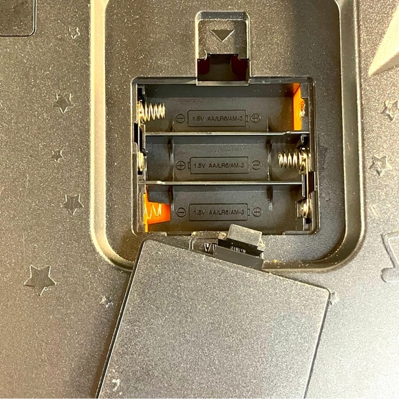 Record & Learn KidiStudio Vtech. Interactive Music Learning Toy piano keyboard - Picture 9 of 11